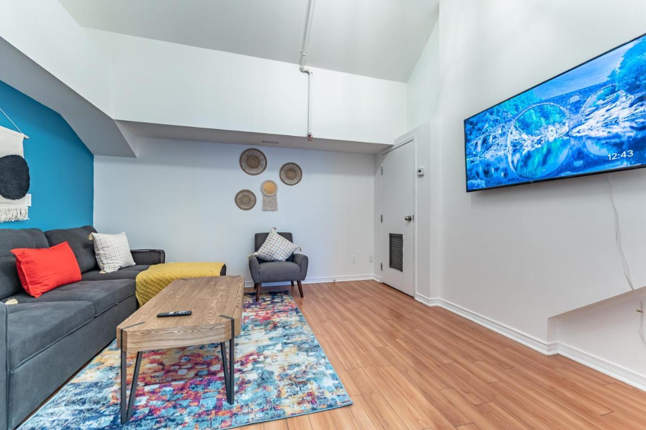 Kensington Market Apartments Toronto Exterior photo